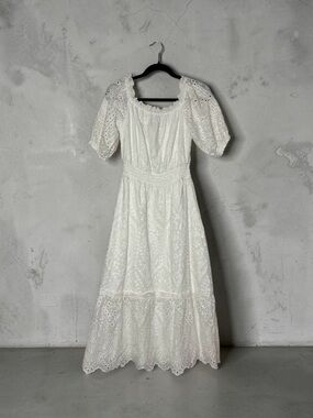 Betsey Johnson Eyelet Lace Dress Womens Medium tiered Smocked Waist Puff Sleeve